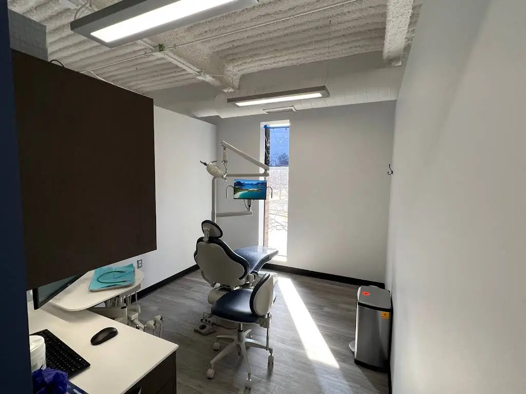 Lavender Dental Rochester - Professional dental clinic exterior with modern facilities