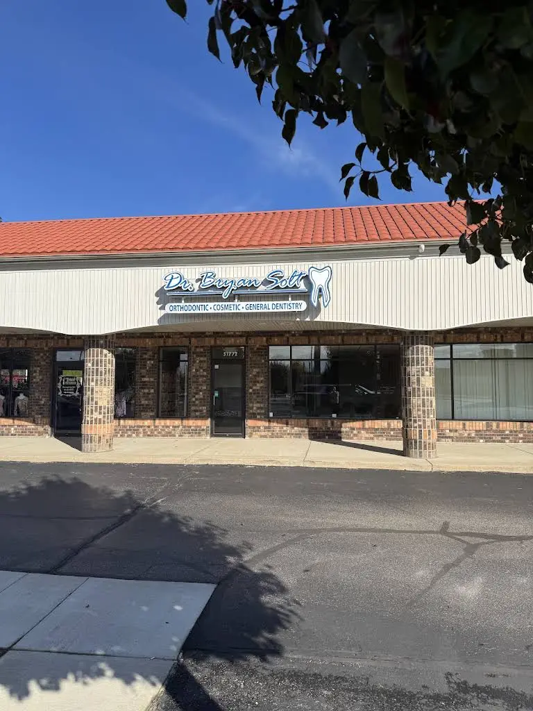 DR BRYAN SOLT - Professional dental clinic exterior with modern facilities