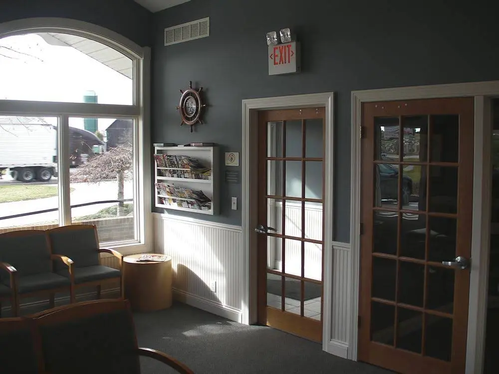 Stauffer Dental Associates - Professional dental clinic exterior with modern facilities