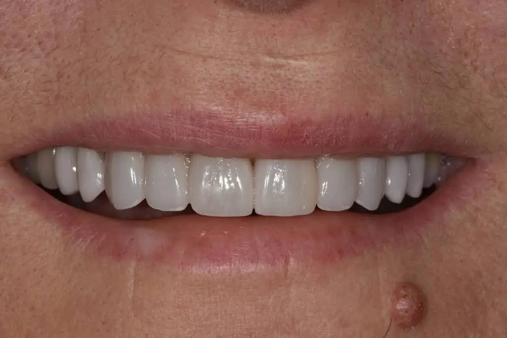 Richard S. Bernstein DDS - Professional dental clinic exterior with modern facilities