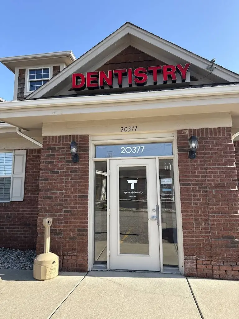 Tye Family Dentistry - Professional dental clinic exterior with modern facilities