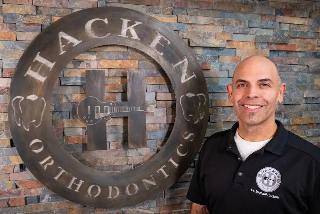 Hacken Orthodontics - Goshen - Professional dental clinic exterior with modern facilities
