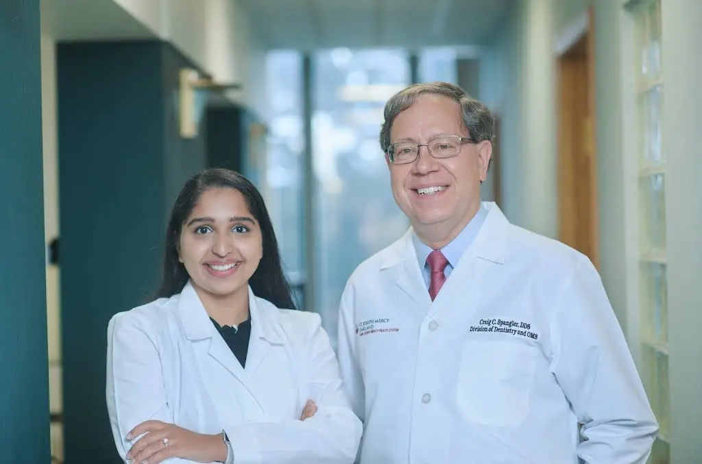 Bloomfield Dentistry: Satinderdeep Kaur DMD - Professional dental clinic exterior with modern facilities
