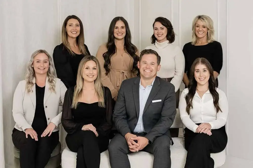 Groth Dental - Bingham Farms - Professional dental clinic exterior with modern facilities