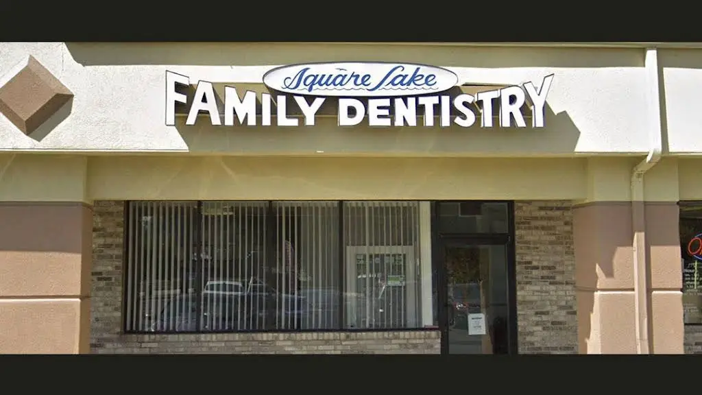 Square Lake Family Dentistry - Professional dental clinic exterior with modern facilities