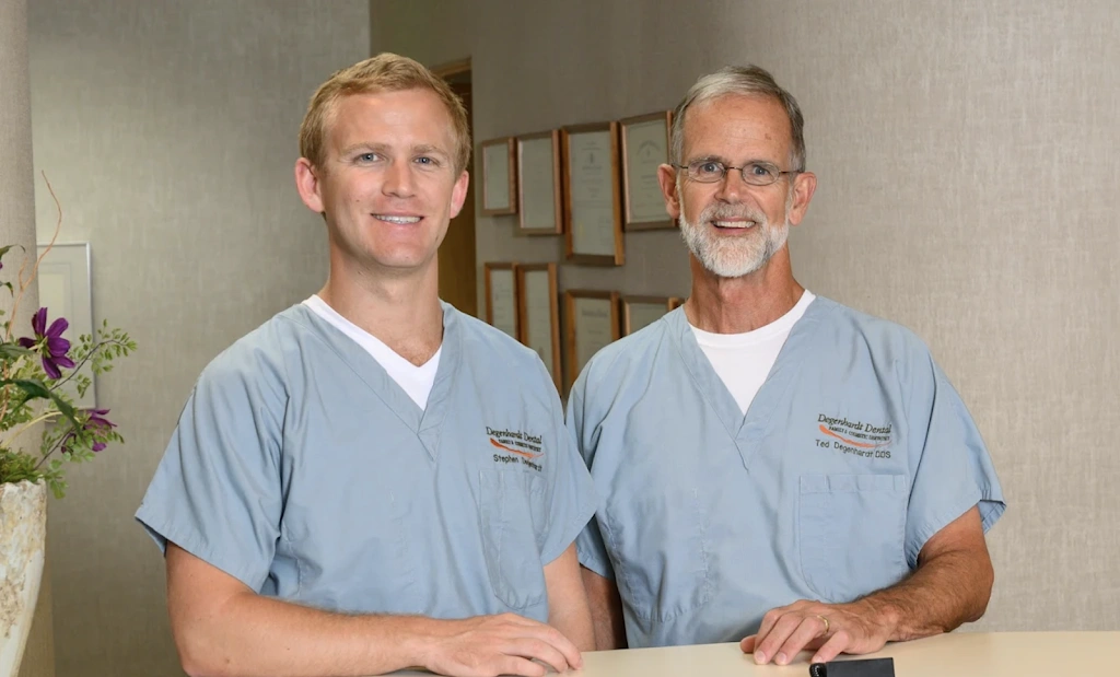 Degenhardt Dental - Professional dental clinic exterior with modern facilities