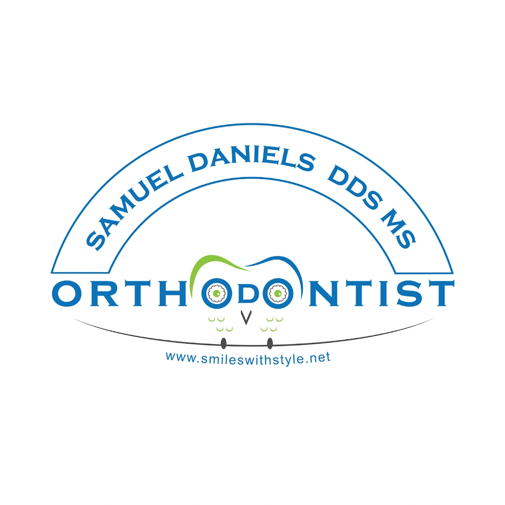 Samuel Daniels DDS MS PLLC - Professional dental clinic exterior with modern facilities