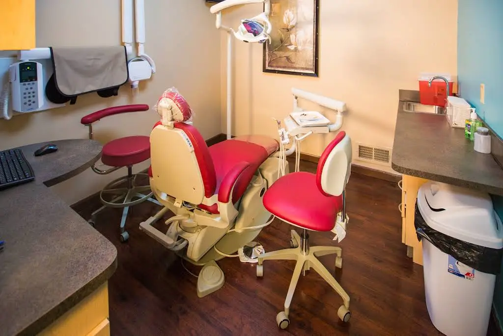 Dhillon Dental Care - Professional dental clinic exterior with modern facilities