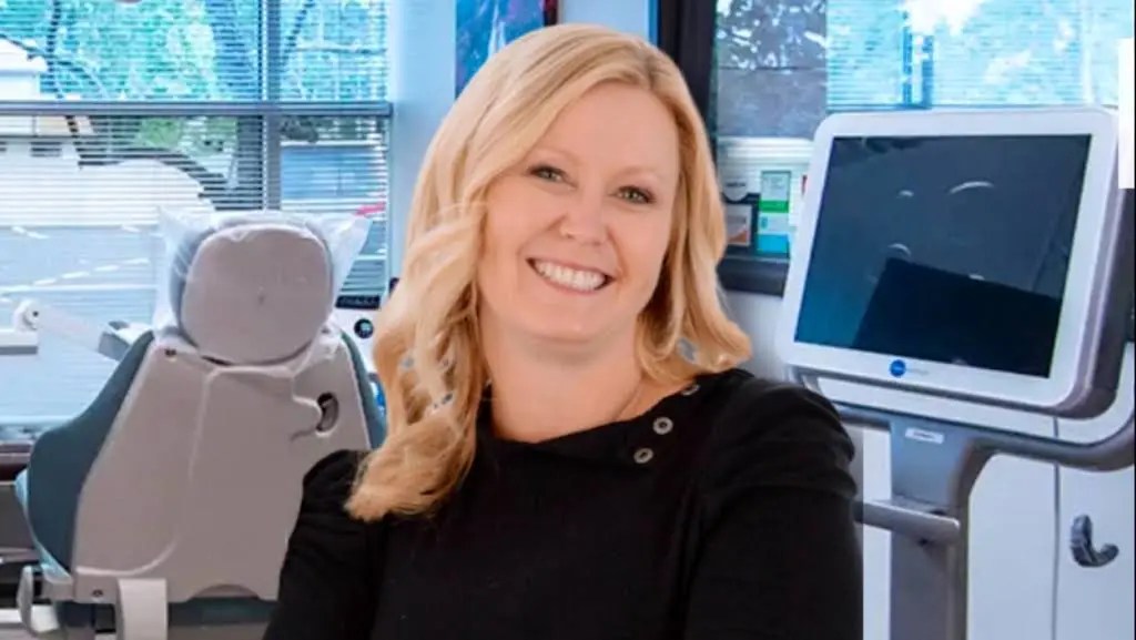 Sterling Orthodontics - Professional dental clinic exterior with modern facilities