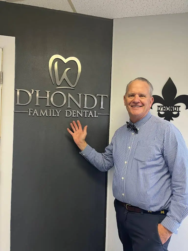 Dr. Dennis D'Hondt DDS