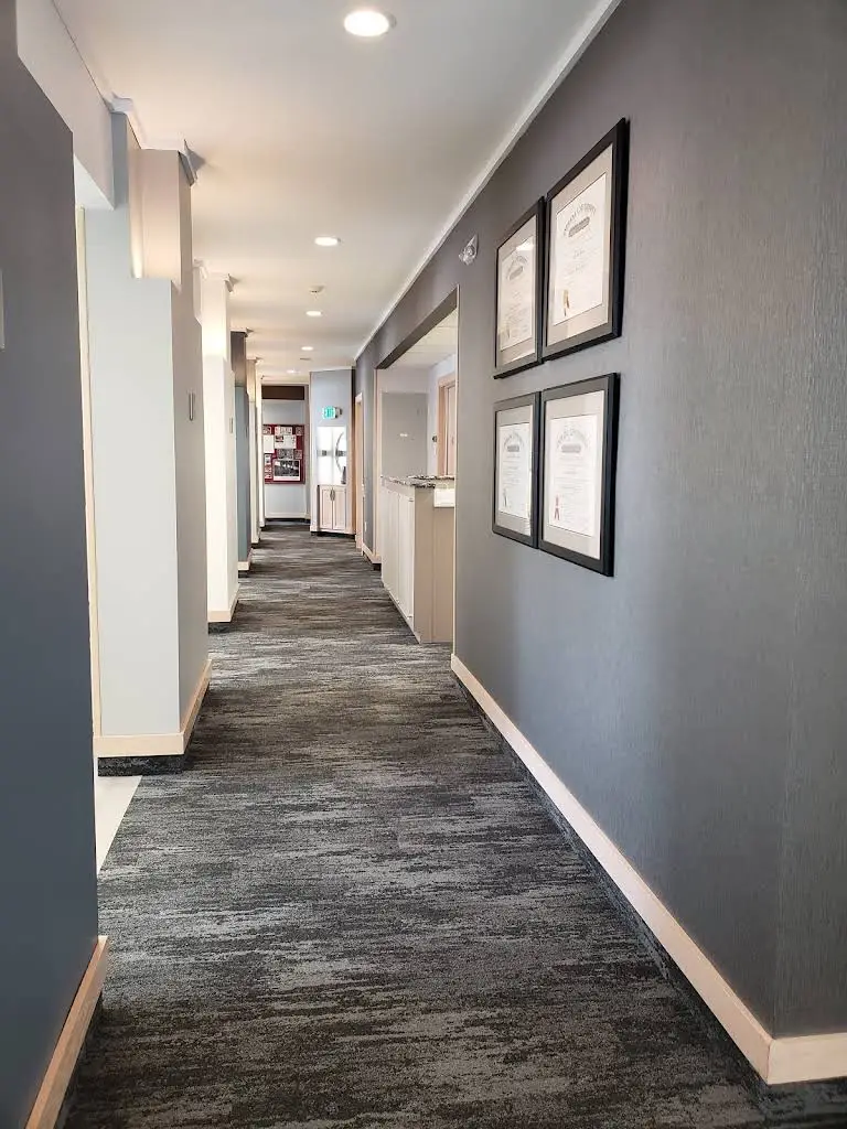 Hollar Dental Group - Professional dental clinic exterior with modern facilities