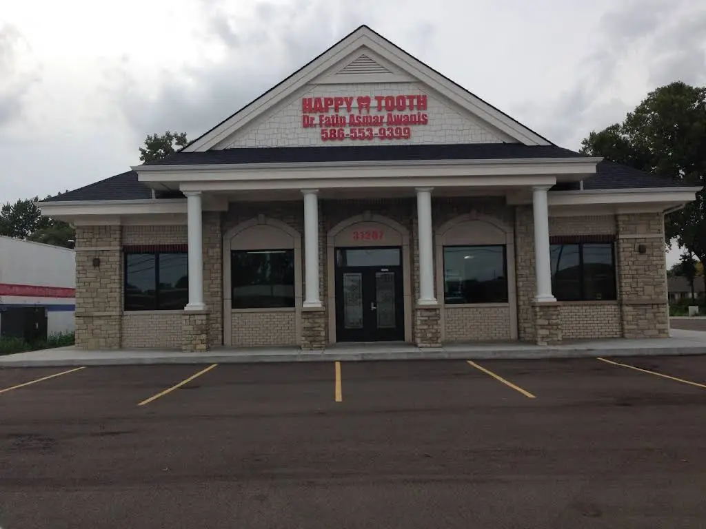 Happy Tooth - Professional dental clinic exterior with modern facilities