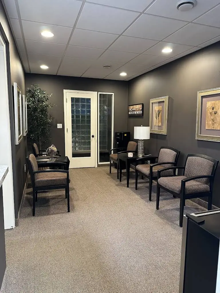 Dental Emergency of Royal Oak by Smile Detroit - Professional dental clinic exterior with modern facilities