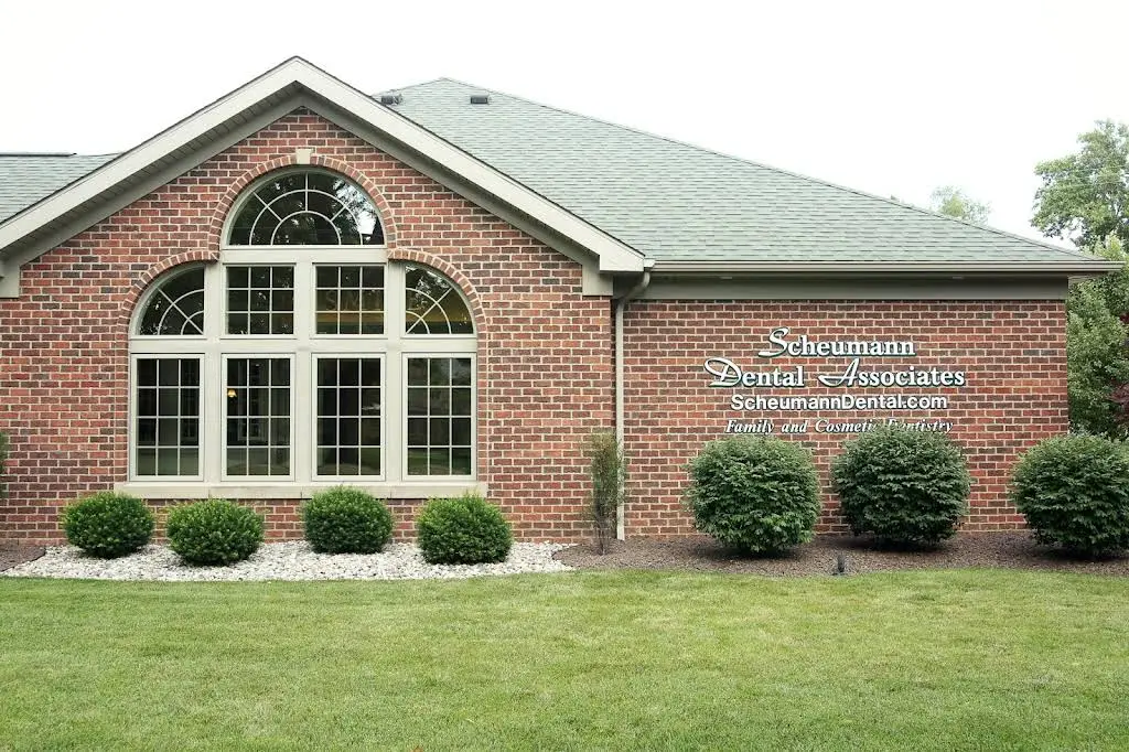 Scheumann Dental Associates - Professional dental clinic exterior with modern facilities