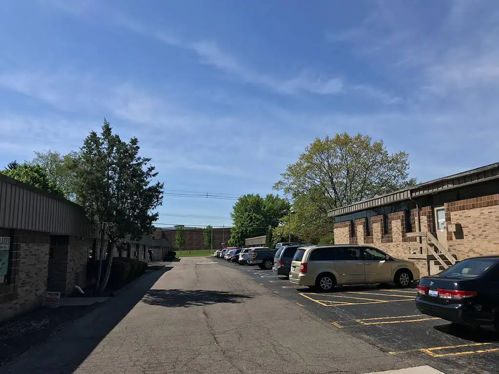 Redwood Dental Livonia
