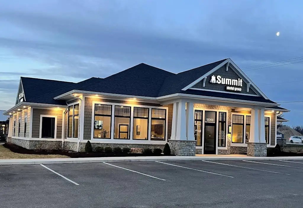 Summit Dental Group - North Fort Wayne - Professional dental clinic exterior with modern facilities