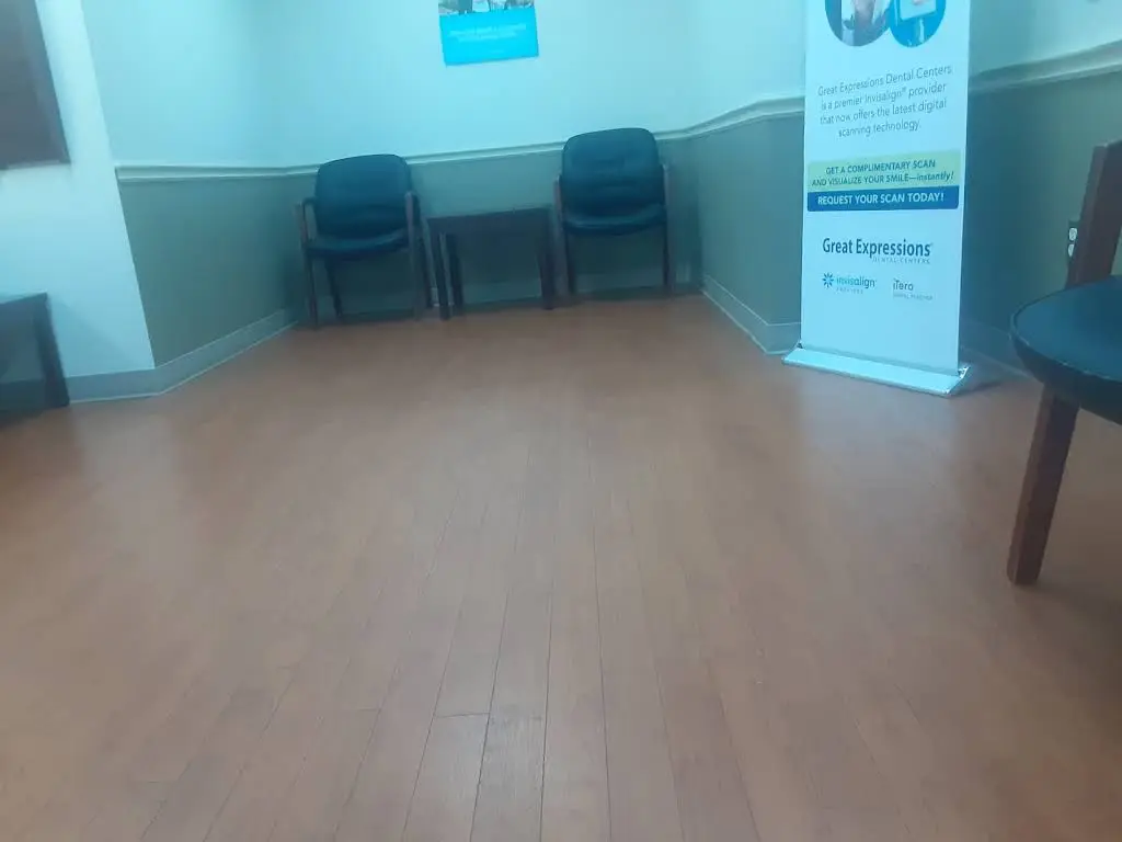 Great Expressions Dental Centers - Willow Creek