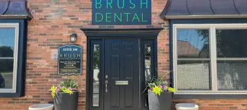 Brush Dental Studio