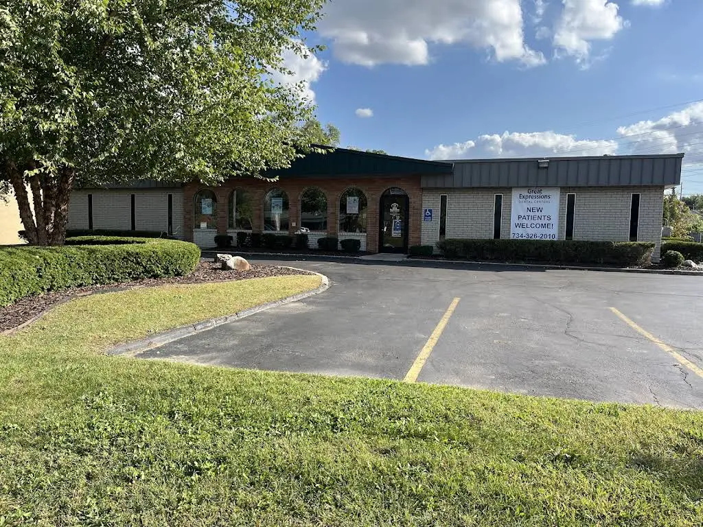 Great Expressions Dental Centers - Westland - Professional dental clinic exterior with modern facilities