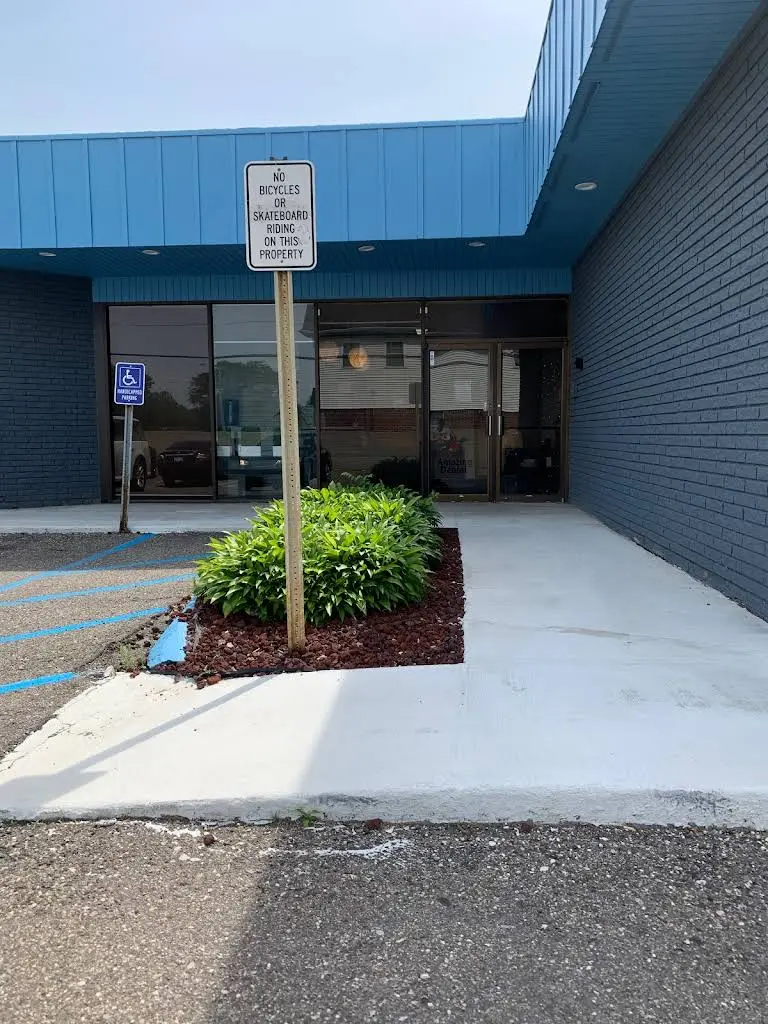 Great Expressions Dental Centers - Professional dental clinic exterior with modern facilities