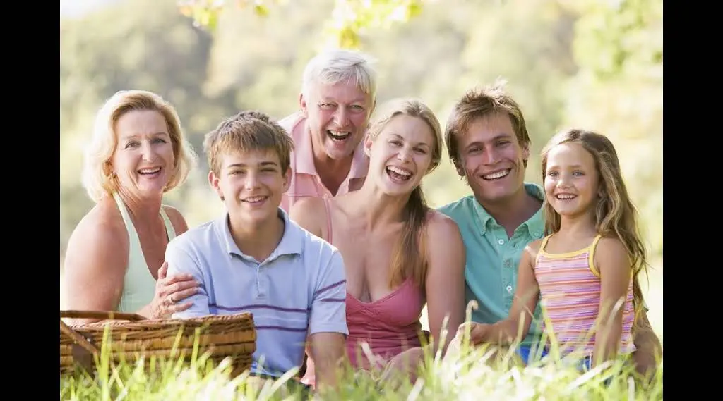 Painless Dentistry - Professional dental clinic exterior with modern facilities