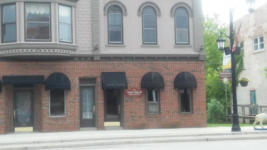 Periolat Family Dentistry - Professional dental clinic exterior with modern facilities