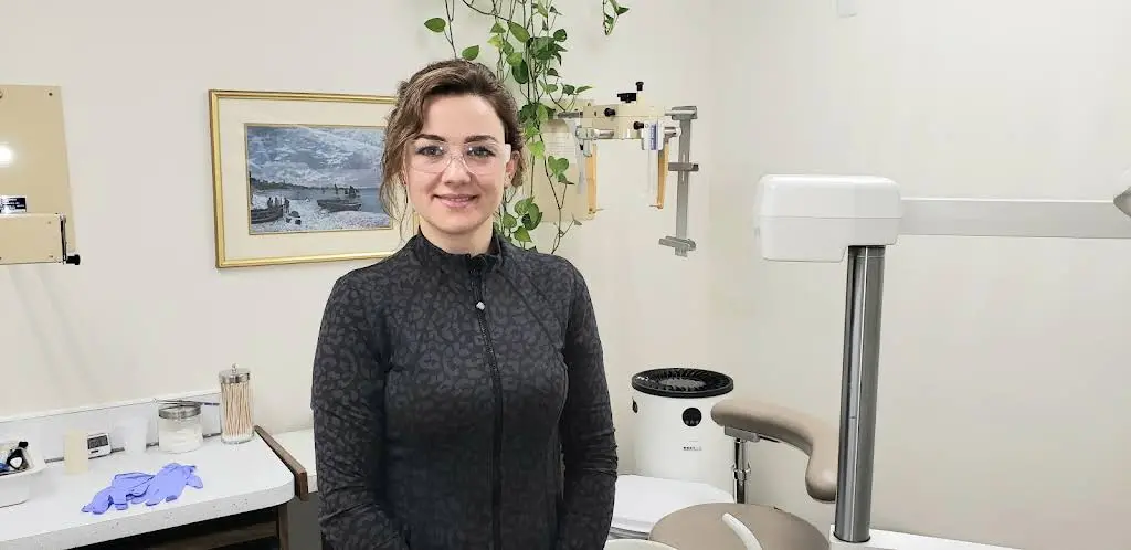 Healthy Smiles Westland - Professional dental clinic exterior with modern facilities