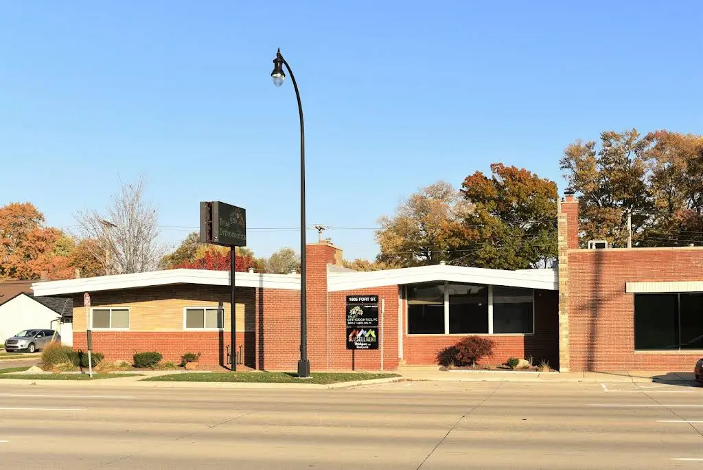 True Orthodontics, PC - Professional dental clinic exterior with modern facilities