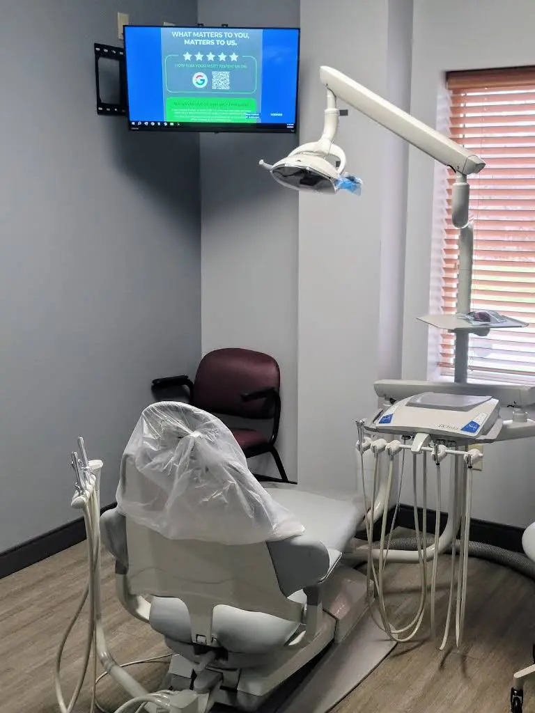 Lifetime Smiles Dental Care - Professional dental clinic exterior with modern facilities