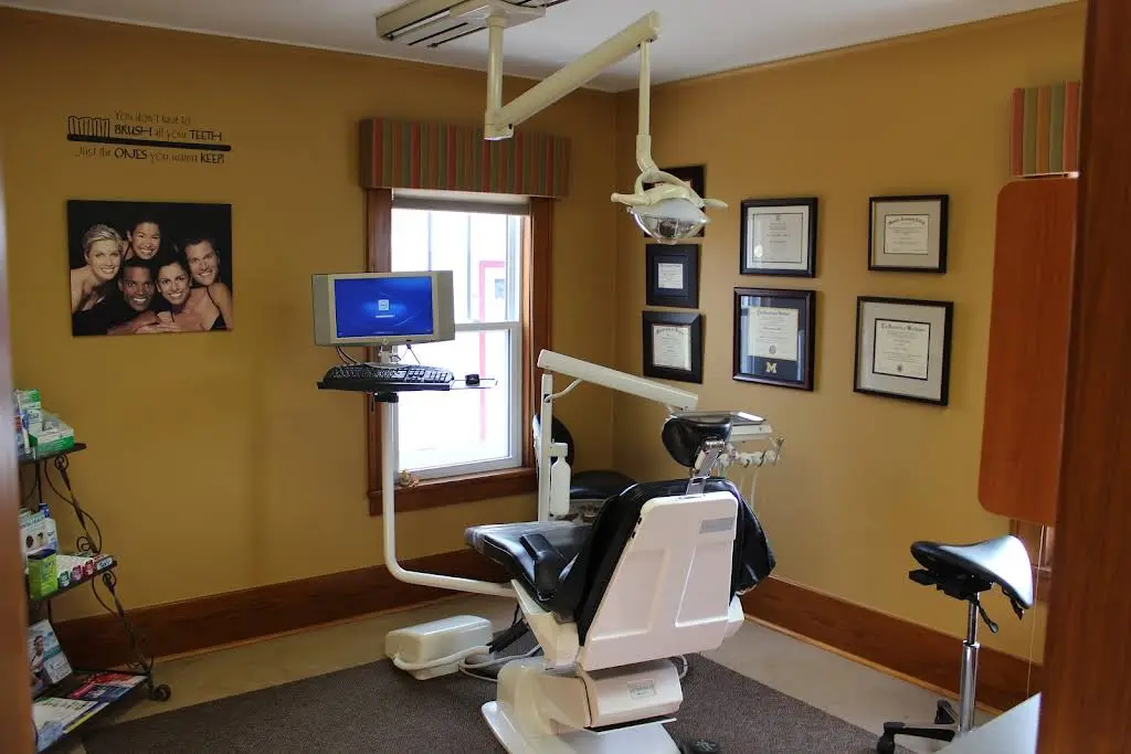 The Village Dentist - Vanhook