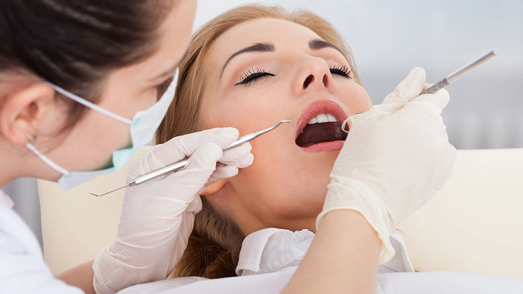 Dr. Richard A. Evanseck, DDS, PC - Professional dental clinic exterior with modern facilities