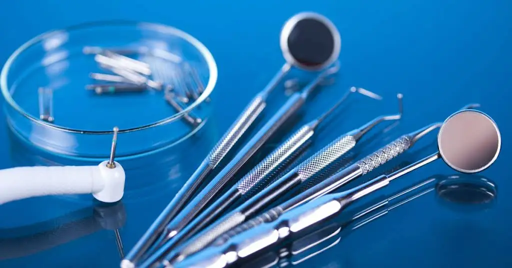 Spring Valley Dental - Professional dental clinic exterior with modern facilities