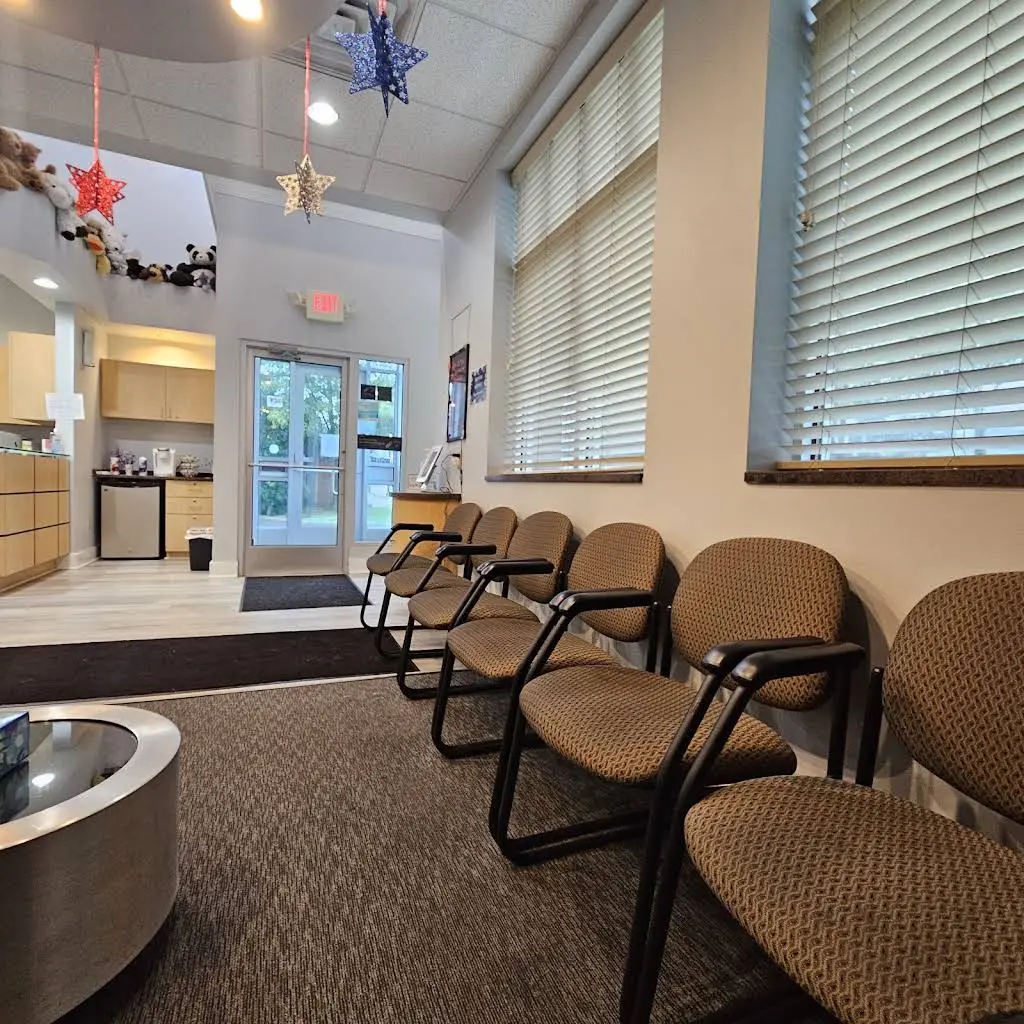 Siddiqui Orthodontics - Professional dental clinic exterior with modern facilities