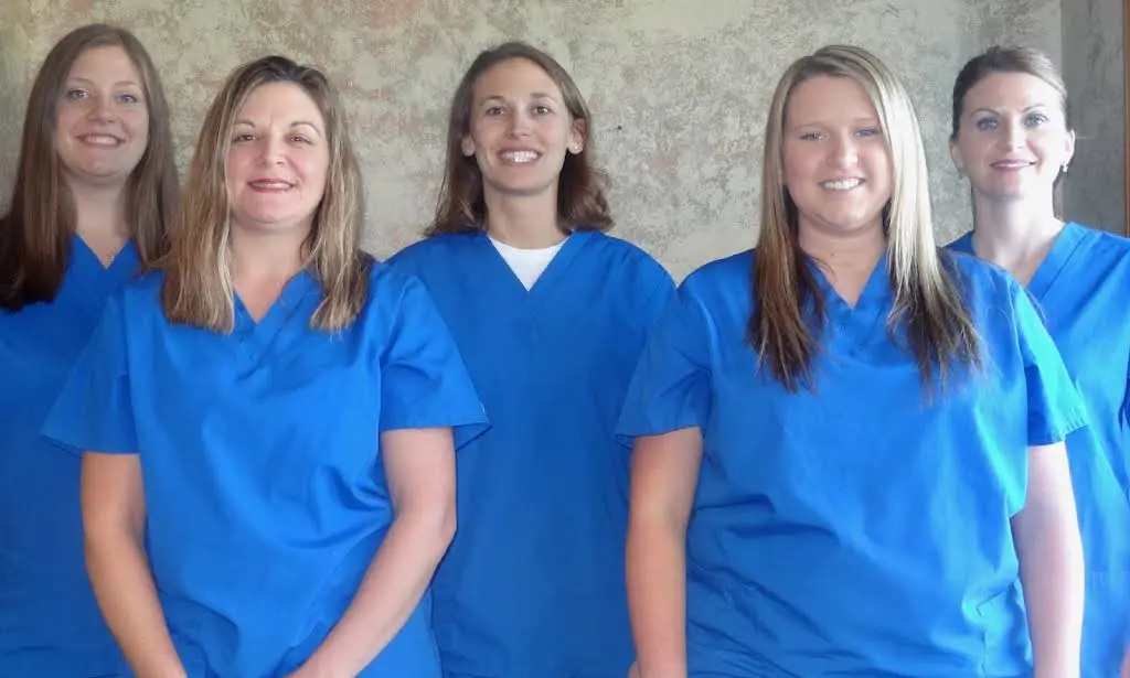 Muncie Smiles - Professional dental clinic exterior with modern facilities