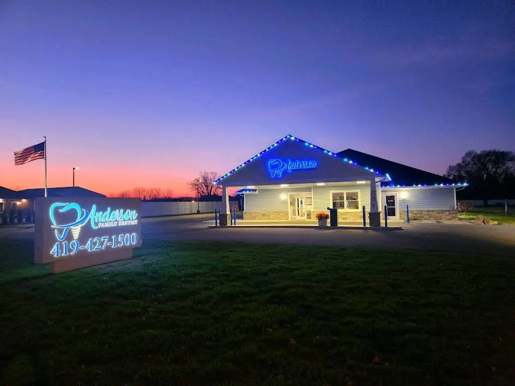 Anderson Family Dentist - Professional dental clinic exterior with modern facilities
