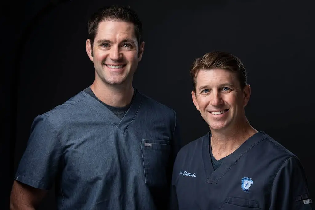 Implant Dentistry and Periodontics - Fishers - Professional dental clinic exterior with modern facilities