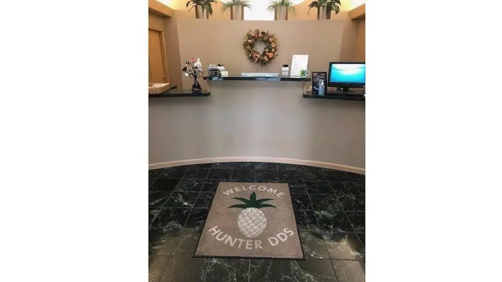 Hunter Dentistry - Professional dental clinic exterior with modern facilities
