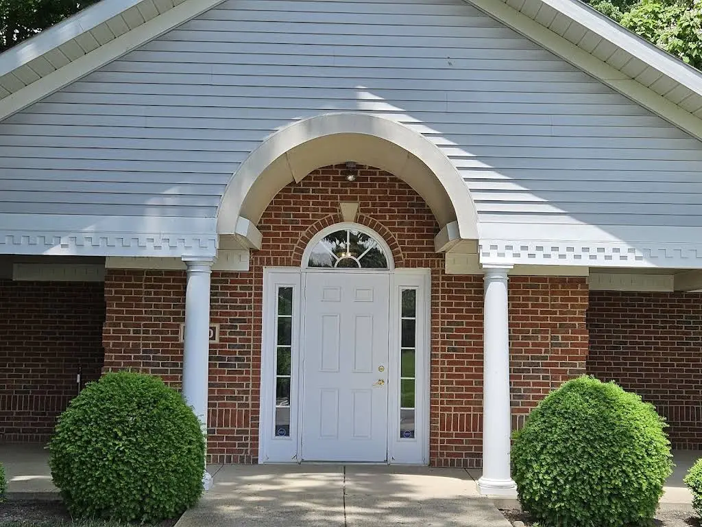 Springfield Endodontics - Professional dental clinic exterior with modern facilities