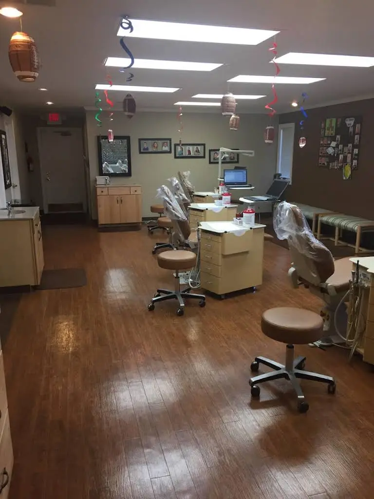 Dhingra Orthodontics