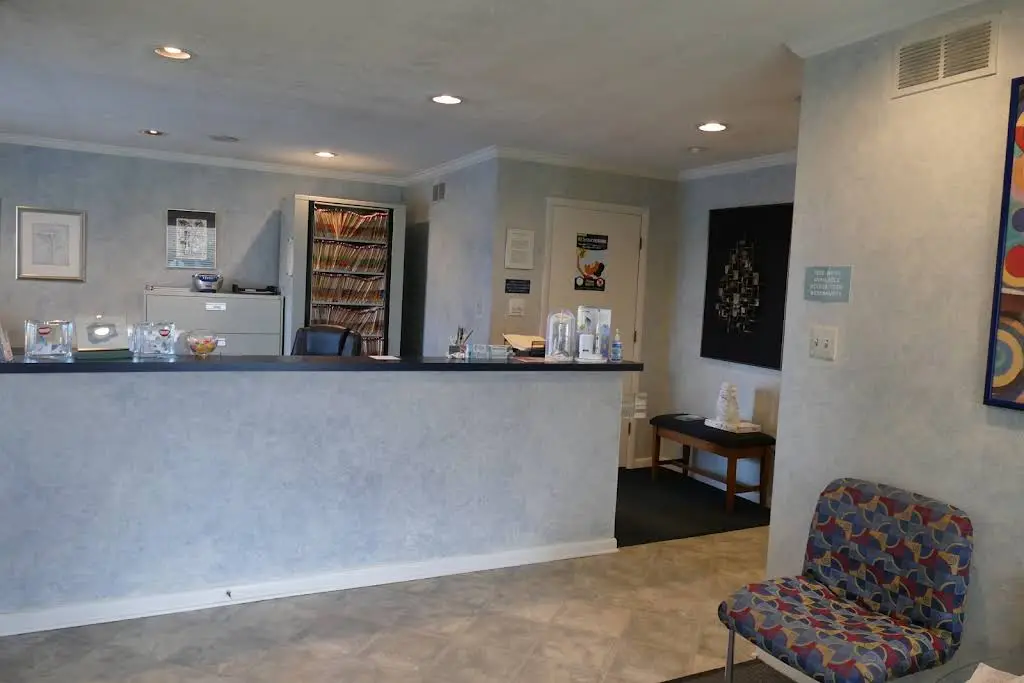 Dental Clinic - Linderman Jeffrey A DDS