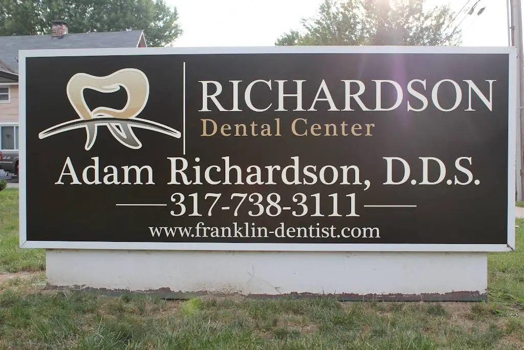 Richardson Dental Center - Professional dental clinic exterior with modern facilities