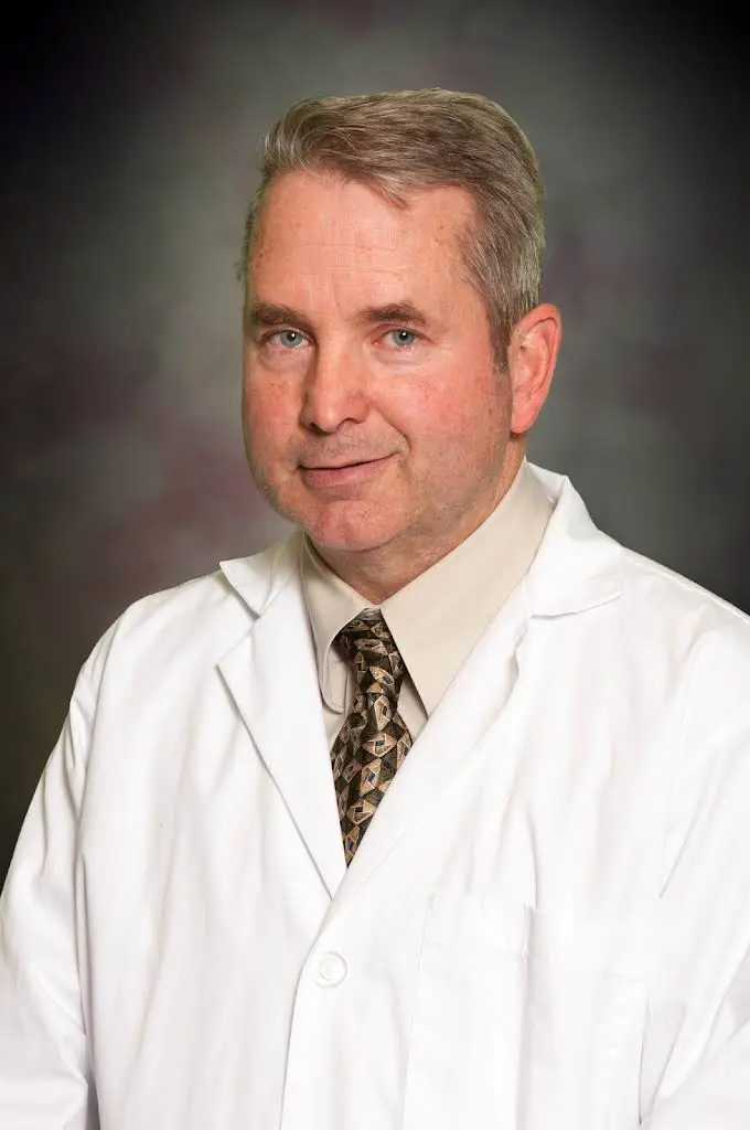 Lechner Dental Group: Daryl M. Lechner, DDS - Professional dental clinic exterior with modern facilities
