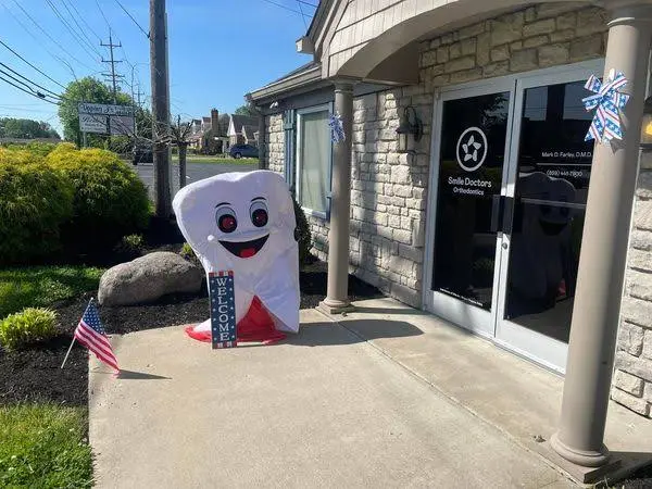 Smile Doctors Orthodontics - Professional dental clinic exterior with modern facilities