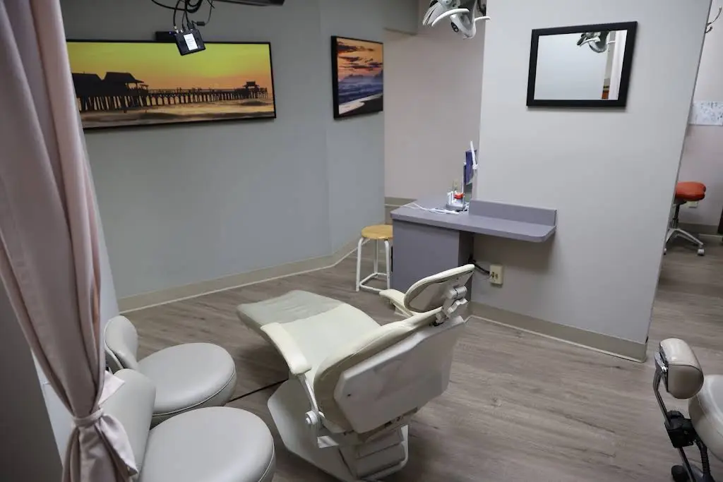 Dental Care Dr. Nathan Lloyd / Oxford Health Centered Dentistry