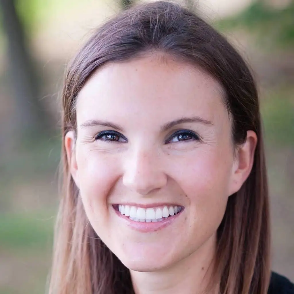 Veronica J Turner DDS LLC - Professional dental clinic exterior with modern facilities