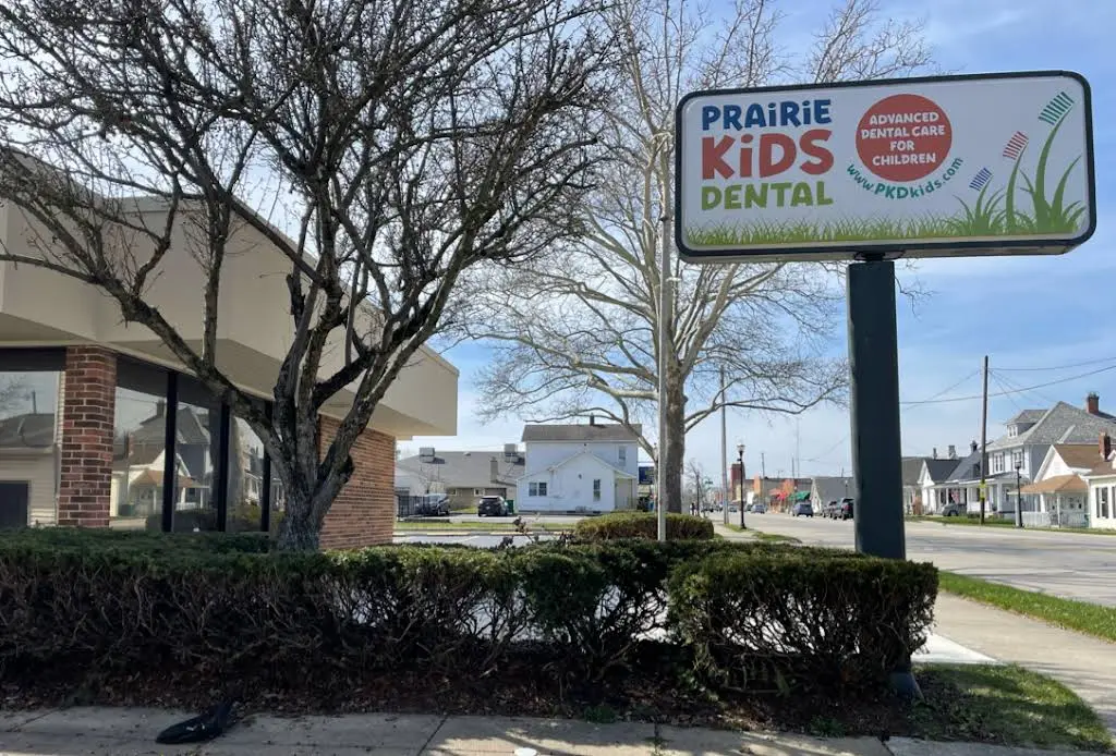 Prairie Kids Dental - Professional dental clinic exterior with modern facilities