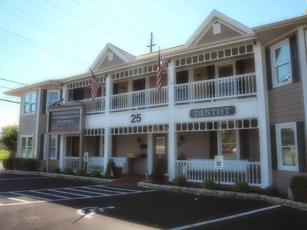 Clear Creek Dental Associates: Dr. Gregory A. McDonald - Professional dental clinic exterior with modern facilities