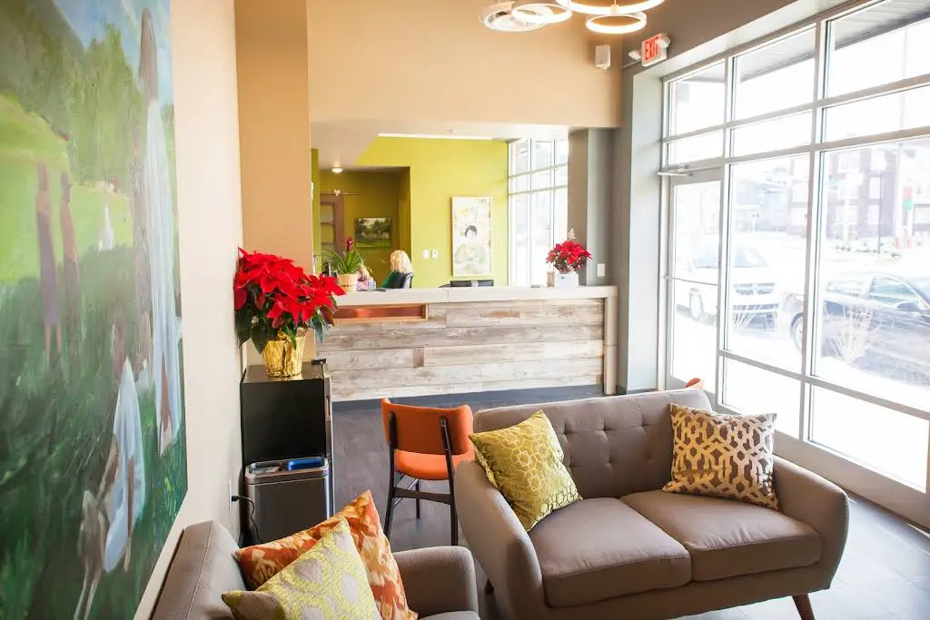 Renew Dental Arts - Professional dental clinic exterior with modern facilities