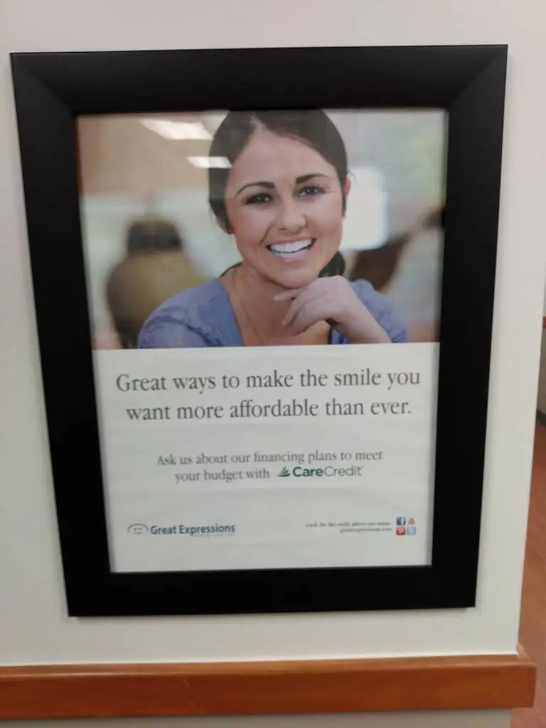 Great Expressions Dental Centers - Maple Canyon - Professional dental clinic exterior with modern facilities