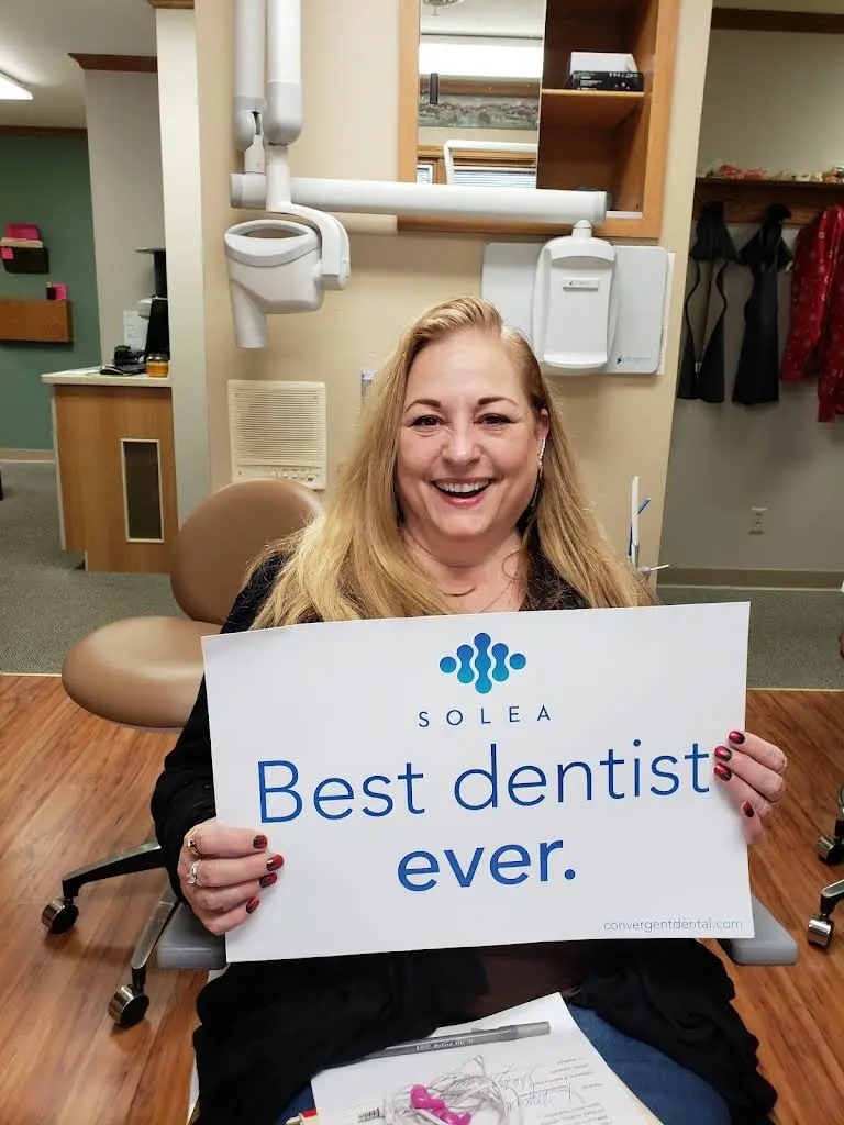 New London Dental Associates - Professional dental clinic exterior with modern facilities